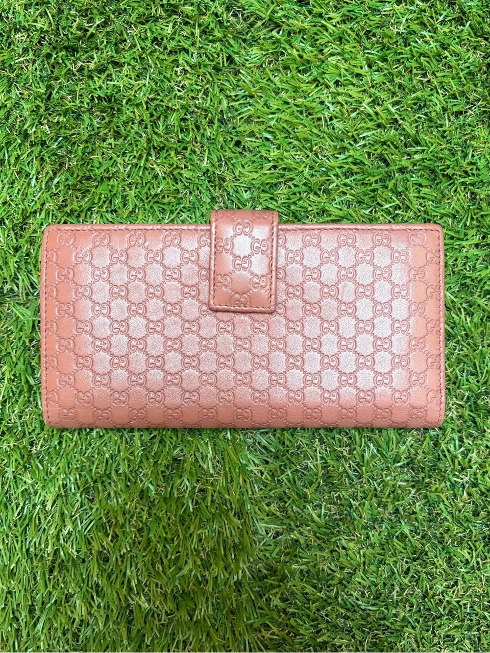 Gucci Microguccisima Pink Leather Wallet